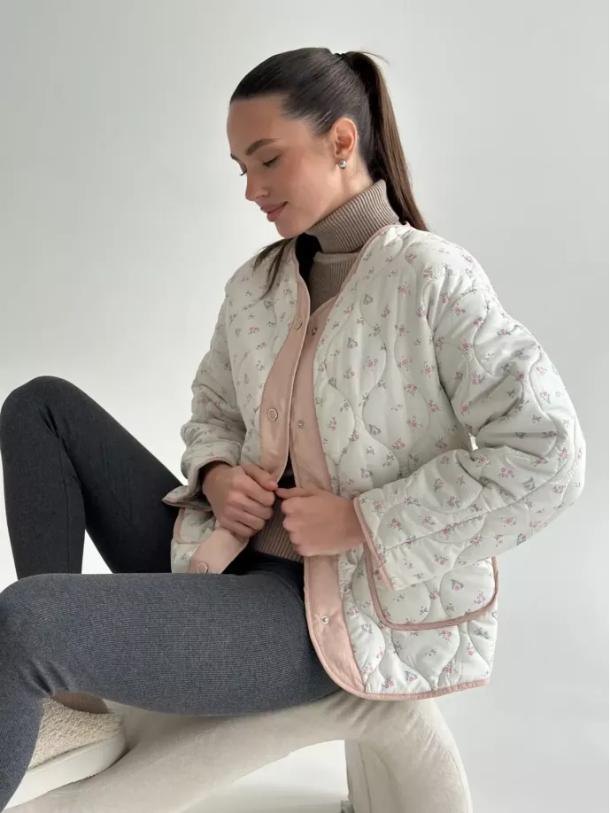 Куртка стьобана у квітку біла onesize