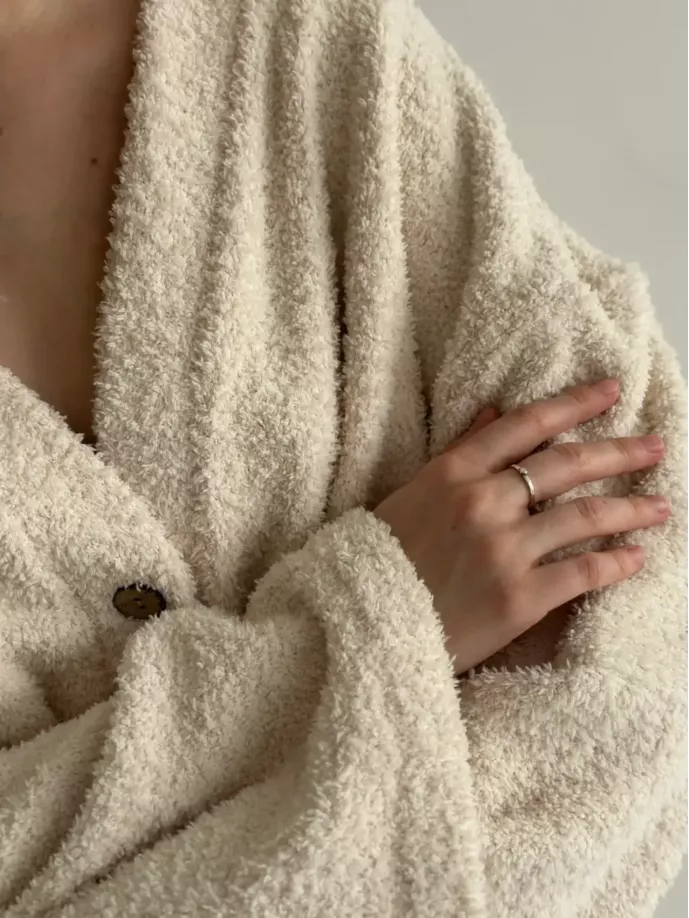 SOFT махра Кофта на гудзиках молочна