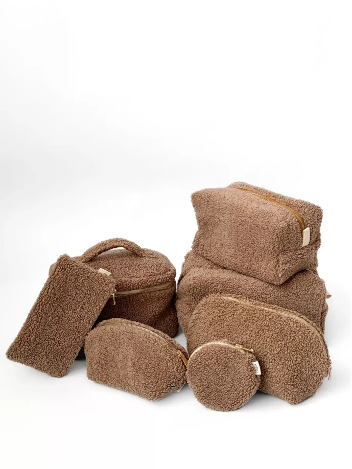 Косметичка TEDDY коричневого кольору круг