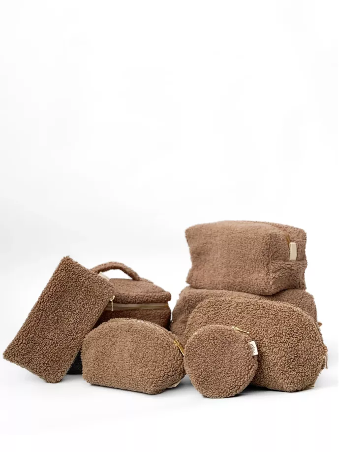 Косметичка TEDDY коричневого кольору сундук