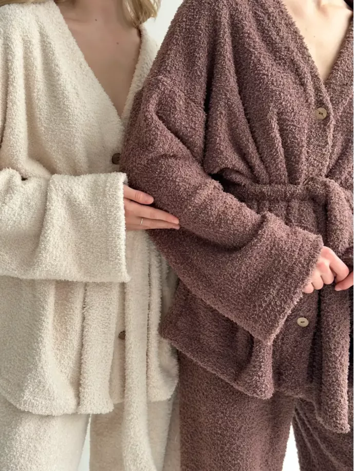 SOFT махра Кофта на гудзиках коричнева