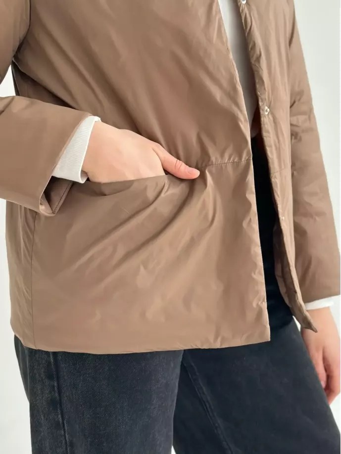 Куртка демісезонна на кнопках коричнева “onesize”