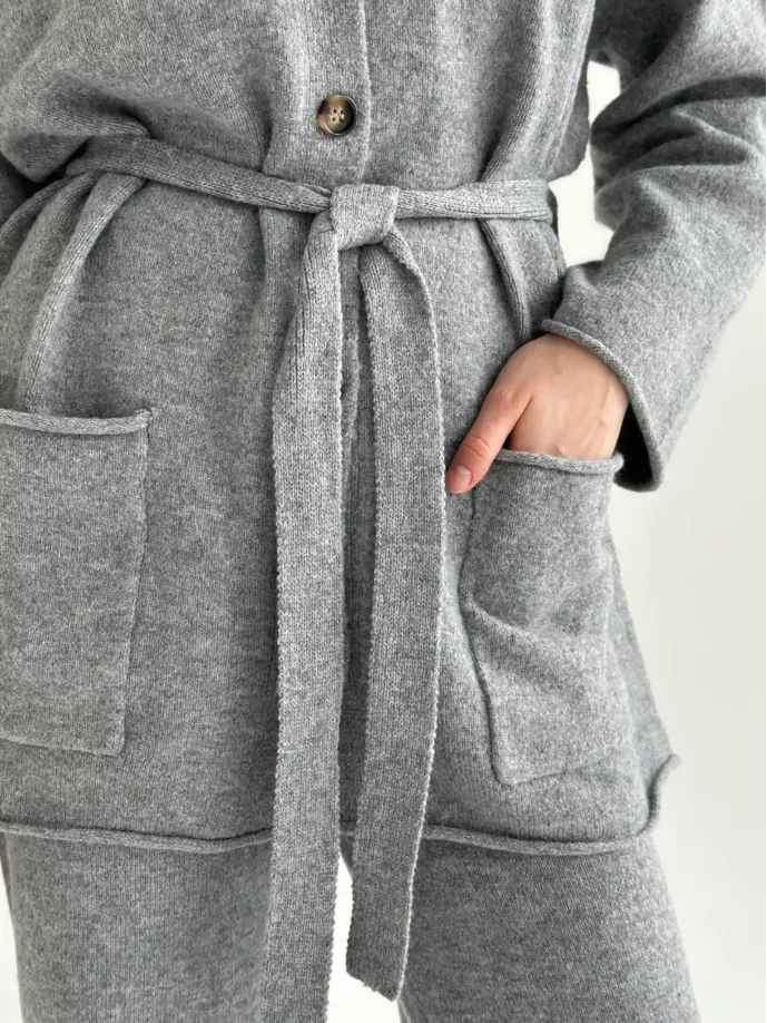 Комплект в’язаний кардиган з поясом та штани сірий, onesize