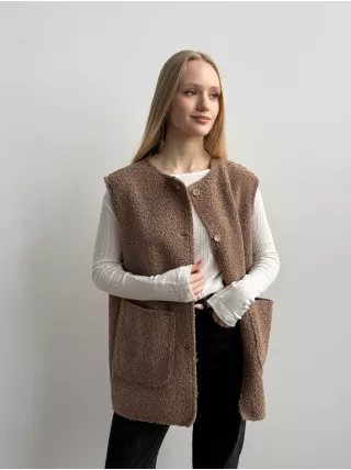 Жилет TEDDY коричневий з гудзиками