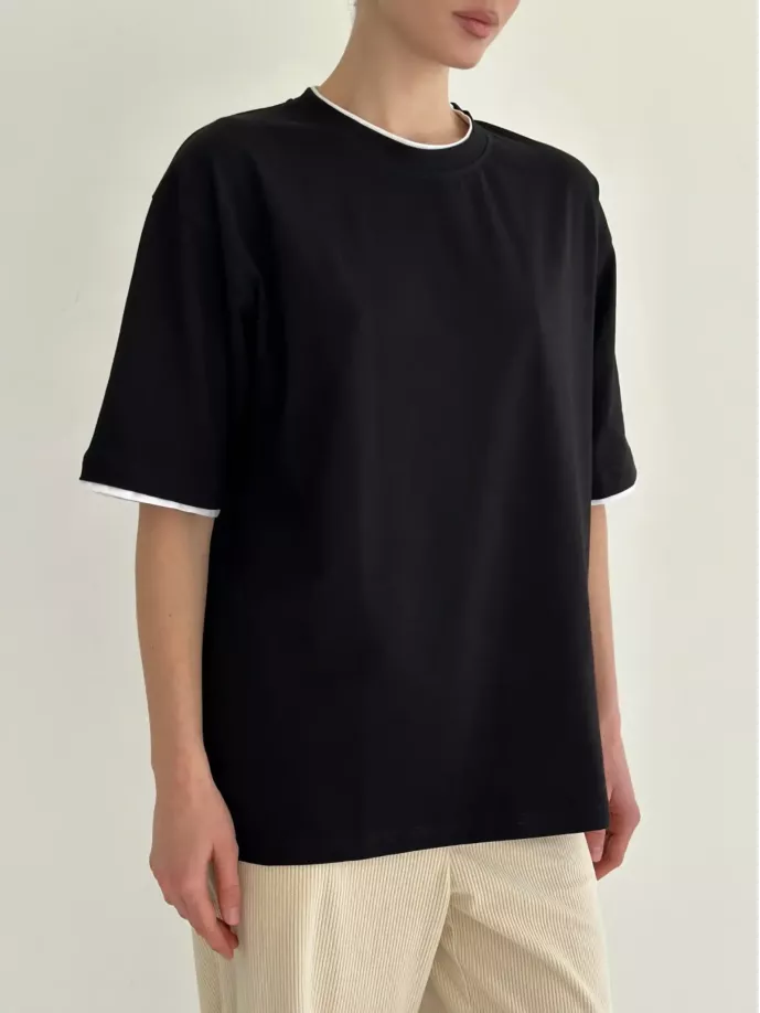 Футболка з білим кантом чорна, onesize