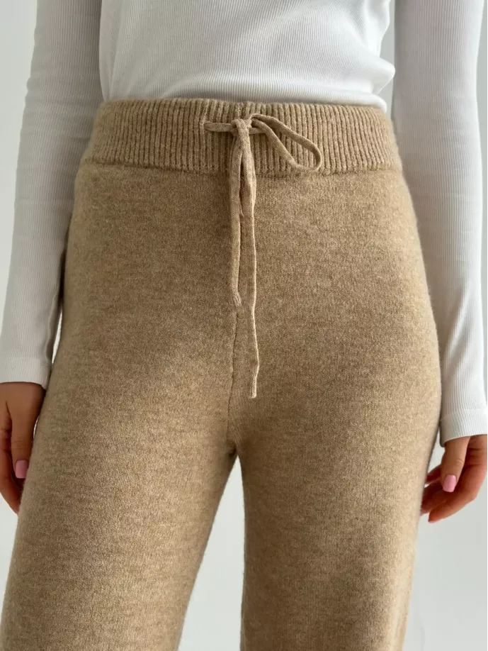 Комплект в’язаний кардиган з поясом та штани бежевий, onesize