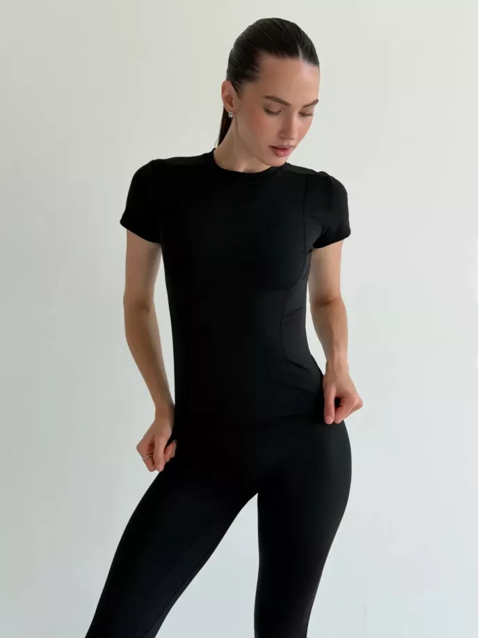 Yoga футболка чорна